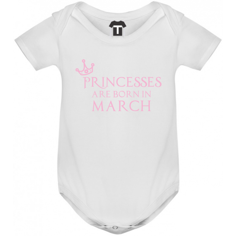 Βρεφικό φορμάκι Princesses Are Born In March